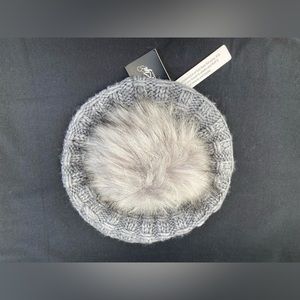 Kyi Kyi Women’s Knit Wool Blend Faux Fur Pom-Pom Winter Beanie (Grey)